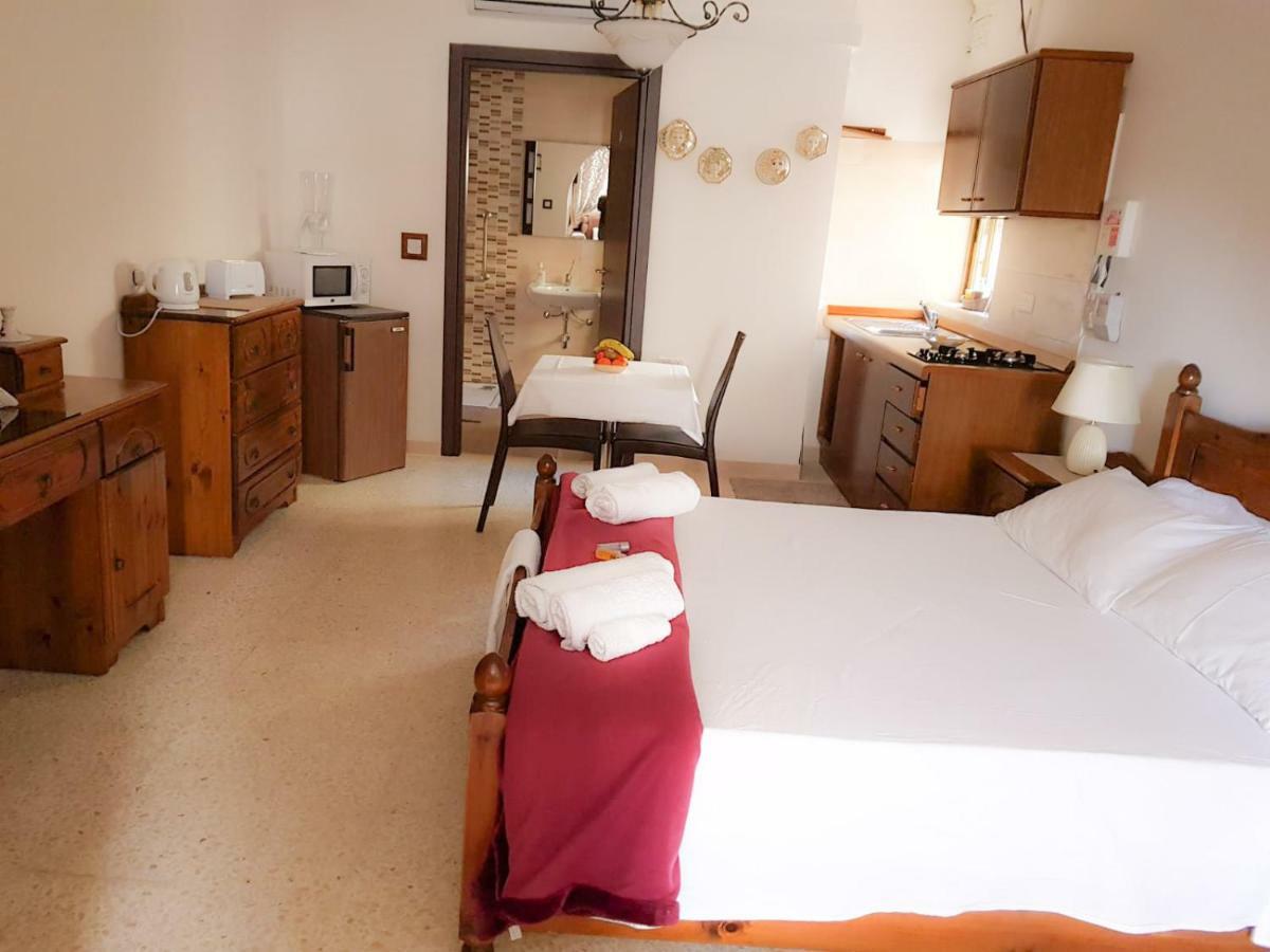 ربات D'Ambrogio Guest House المظهر الخارجي الصورة